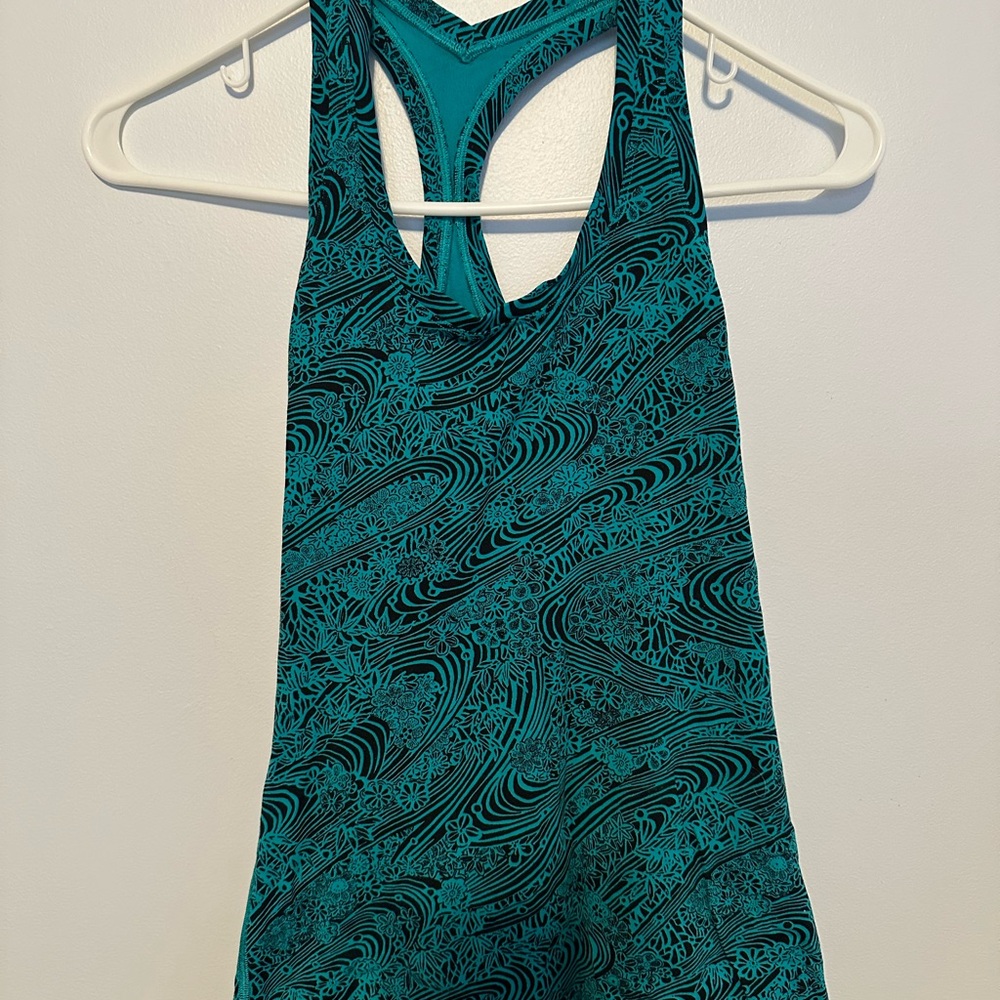 Lululemon Teal Racerback Tank with Swirl Design